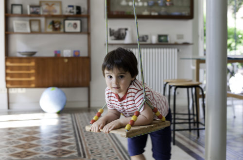 La casa per la famiglia comprende i bambini come fruitori degli spazi progettati